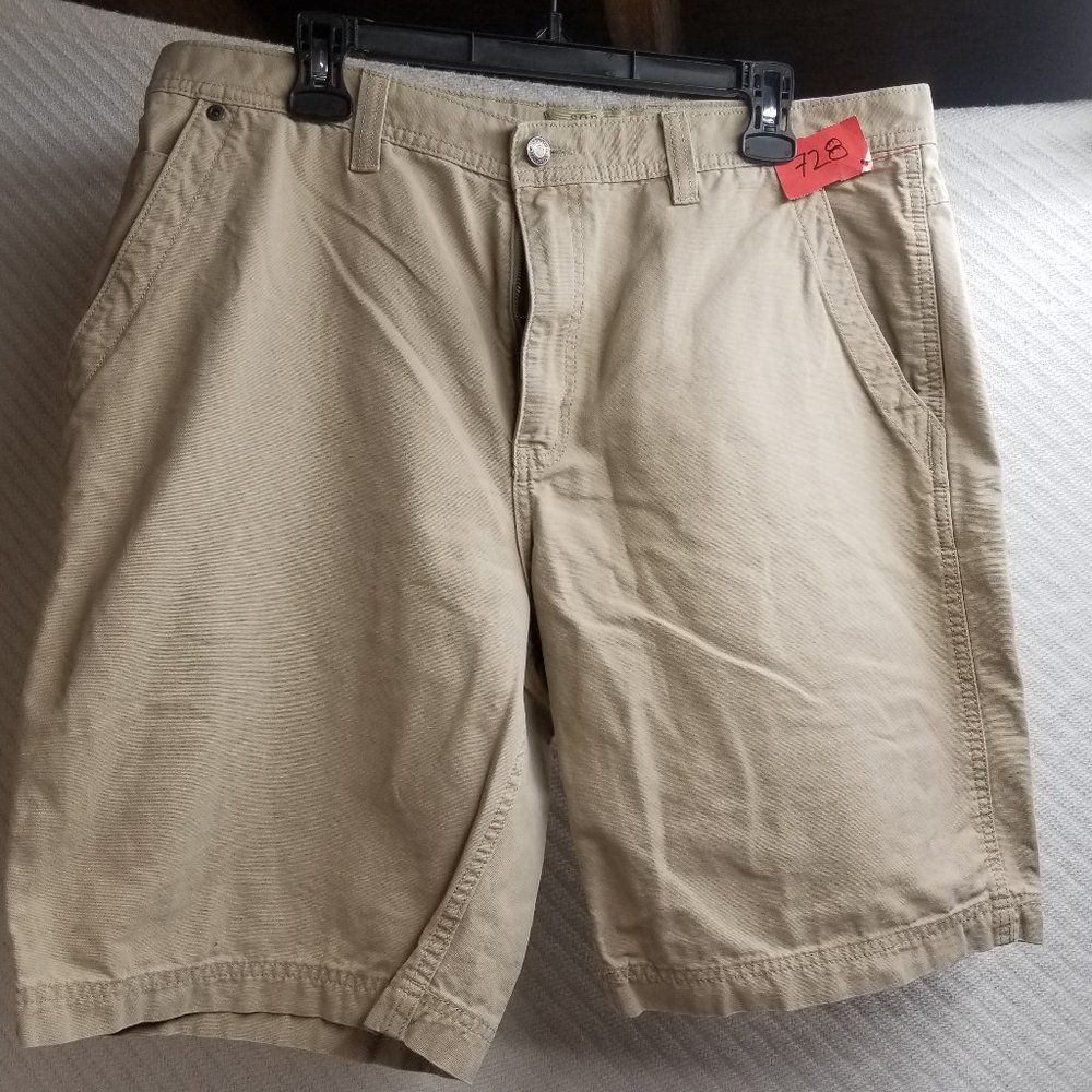 728 - Sonoma Life & Style 36W Carpenter Shorts